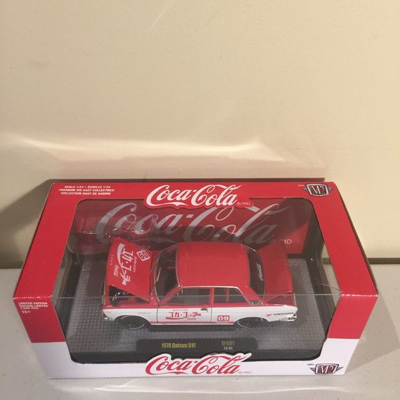 Coca-Cola 1970 Datsun 510 Premium Die Cast Collectible Car 1:24 Limited Edition - Picture 12 of 12